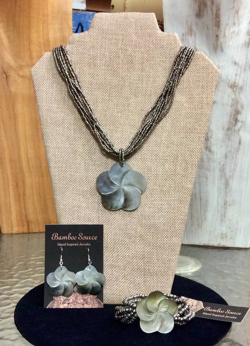 Plumeria Stretch Bracelet - Silver